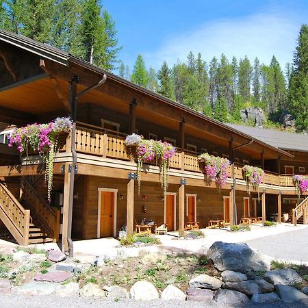 Glacier Guides Lodge เวสต์กลาเซียร์ ภายนอก รูปภาพ
